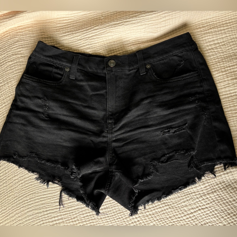 Aerie Black Distressed Stretchy Jean Shorts Size Medium